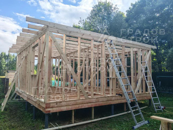 Каркасный дом 7х 6 м по проекту 